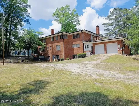 1001 W Main Street Williamston NC 27892