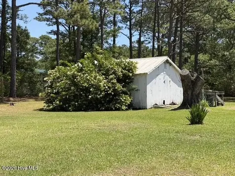 189 Seashore Drive Atlantic NC 28511