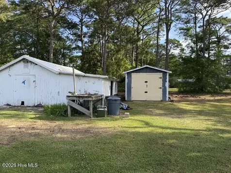 189 Seashore Drive Atlantic NC 28511
