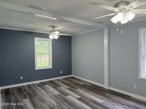 189 Seashore Drive Atlantic NC 28511