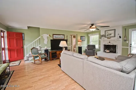 915 Sunset Boulevard Newport NC 28570