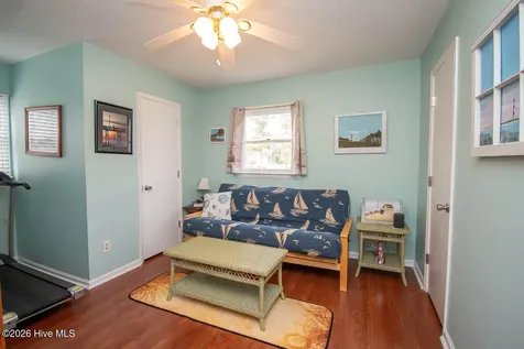 915 Sunset Boulevard Newport NC 28570