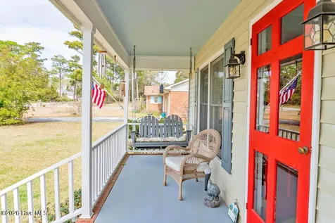 915 Sunset Boulevard Newport NC 28570