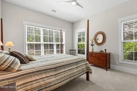 3785 Bancroft Place Southport NC 28461