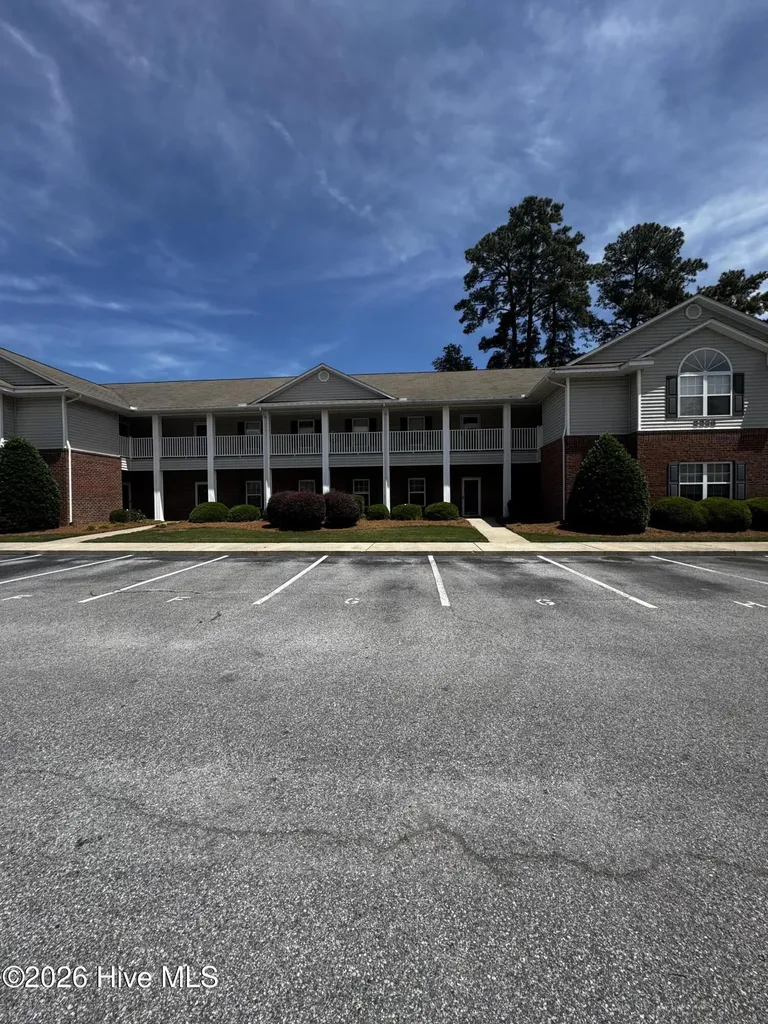 2225 Locksley Woods Drive Greenville NC 27858