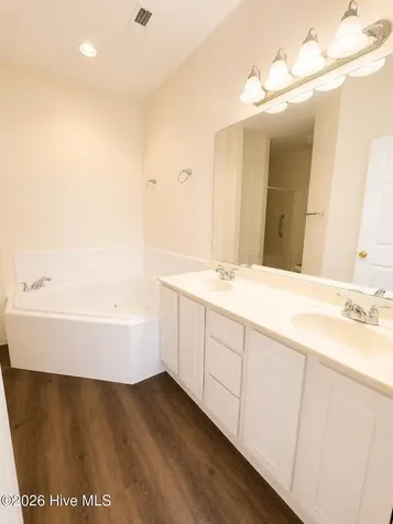 2225 Locksley Woods Drive Greenville NC 27858