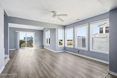 Emerald Isle NC 28594