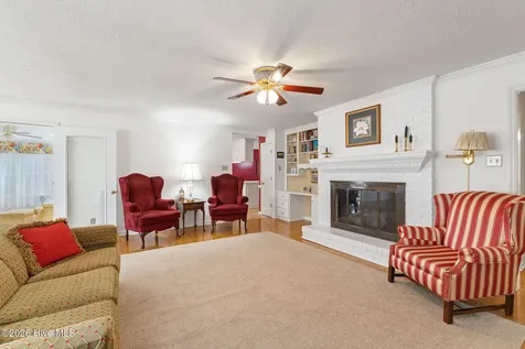 1925 Pinemont Circle Goldsboro NC 27534