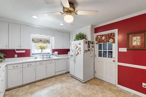 1925 Pinemont Circle Goldsboro NC 27534