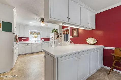 1925 Pinemont Circle Goldsboro NC 27534