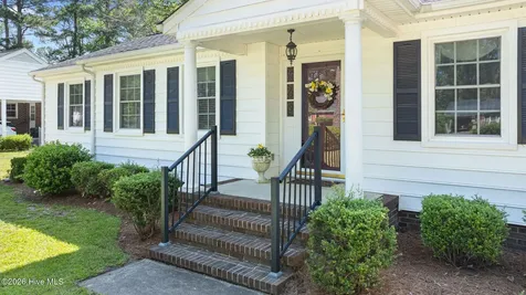 1925 Pinemont Circle Goldsboro NC 27534