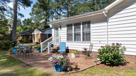 1925 Pinemont Circle Goldsboro NC 27534