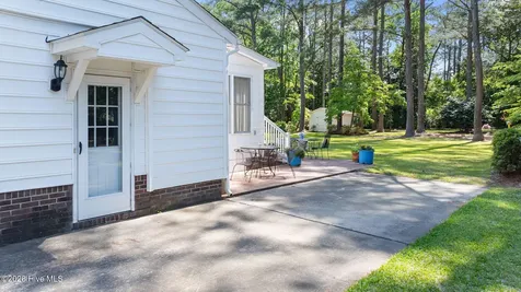 1925 Pinemont Circle Goldsboro NC 27534