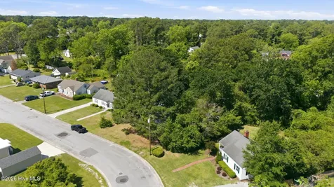 1610 Queen Anne Lane New Bern NC 28560