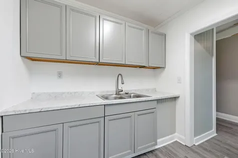 1610 Queen Anne Lane New Bern NC 28560