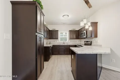 308 Otis Cove Jacksonville NC 28546