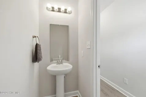 308 Otis Cove Jacksonville NC 28546