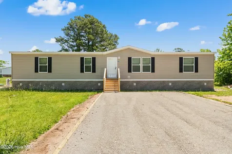490 Orchard Lane SE Bolivia NC 28422