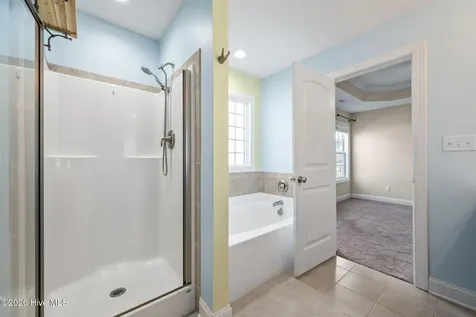 320 Aquamarine Circle Jacksonville NC 28546