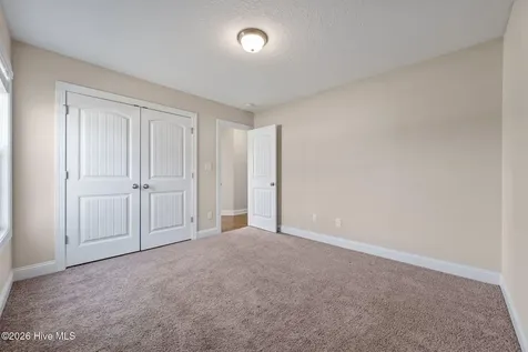 320 Aquamarine Circle Jacksonville NC 28546