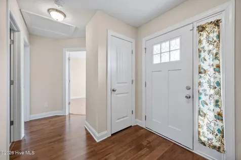 320 Aquamarine Circle Jacksonville NC 28546