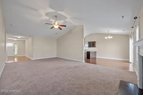 320 Aquamarine Circle Jacksonville NC 28546