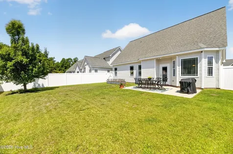1217 Brighton Drive Winterville NC 28590