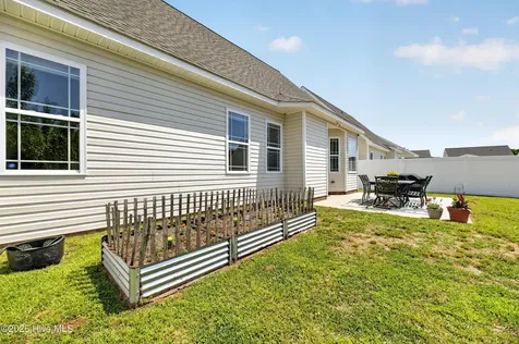 1217 Brighton Drive Winterville NC 28590