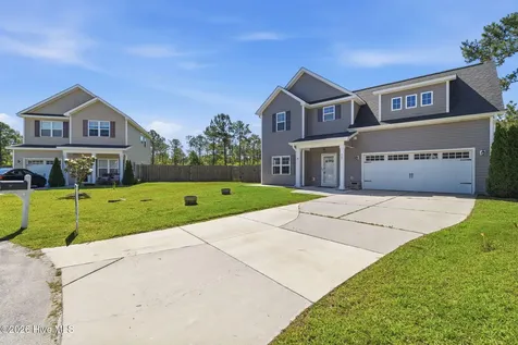 527 Everett Glades Sneads Ferry NC 28460