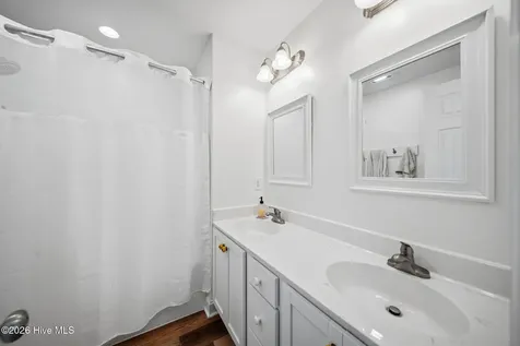 527 Everett Glades Sneads Ferry NC 28460