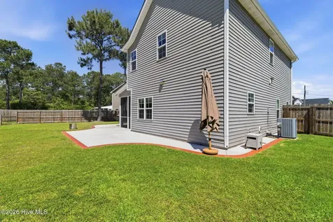 527 Everett Glades Sneads Ferry NC 28460