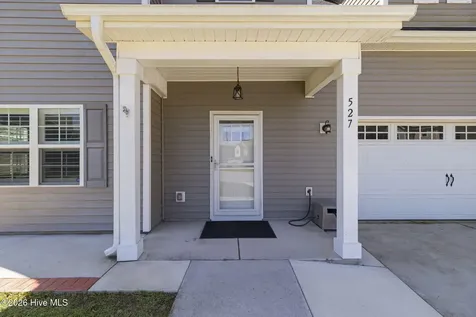 527 Everett Glades Sneads Ferry NC 28460