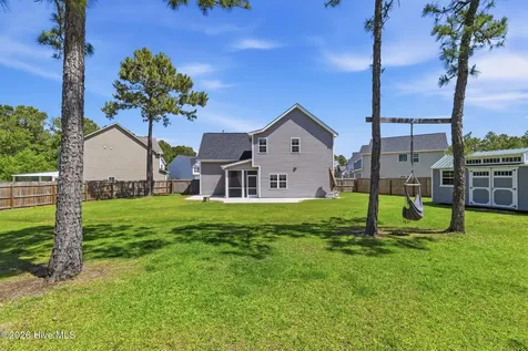 527 Everett Glades Sneads Ferry NC 28460