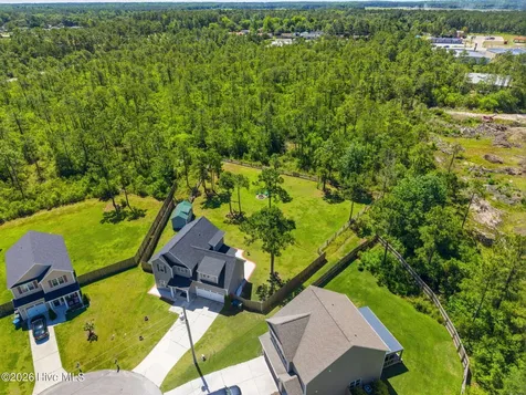 527 Everett Glades Sneads Ferry NC 28460