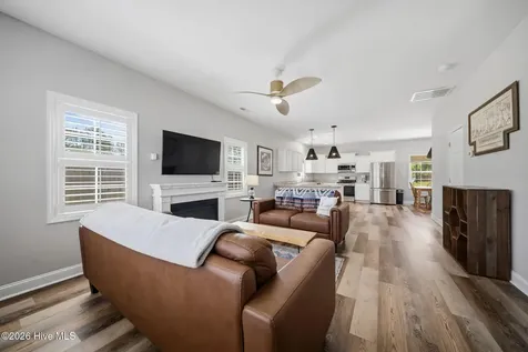 527 Everett Glades Sneads Ferry NC 28460