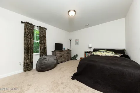 137 Wilburne Drive Hubert NC 28539