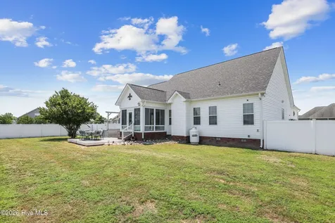 202 Mary Frances Way Pikeville NC 27863