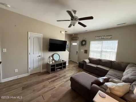 602 Ebb Tide Lane Sneads Ferry NC 28460