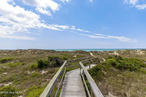 301 E Commerce Way Road Atlantic Beach NC 28512