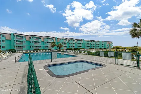 301 E Commerce Way Road Atlantic Beach NC 28512
