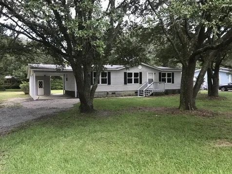 200 Susans Drive Hampstead NC 28443
