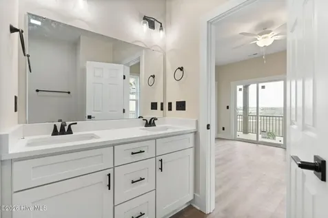 205 Shell Road Surf City NC 28445