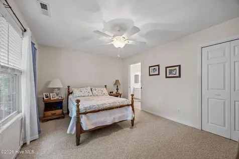 703 Hummingbird S Swansboro NC 28584