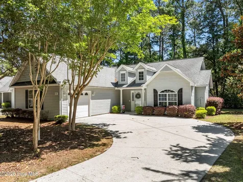 703 Hummingbird S Swansboro NC 28584