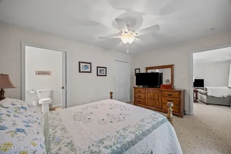 703 Hummingbird S Swansboro NC 28584