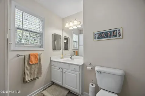 703 Hummingbird S Swansboro NC 28584