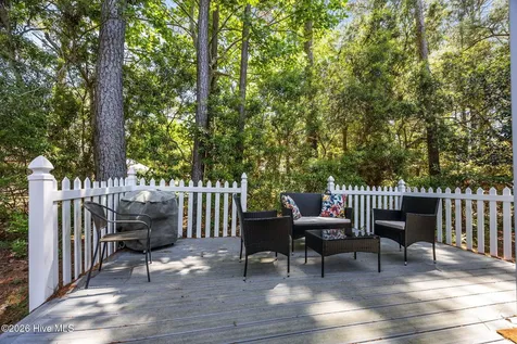 703 Hummingbird S Swansboro NC 28584