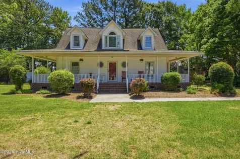 2610 River Chase Drive Greenville NC 27858