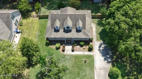 2610 River Chase Drive Greenville NC 27858