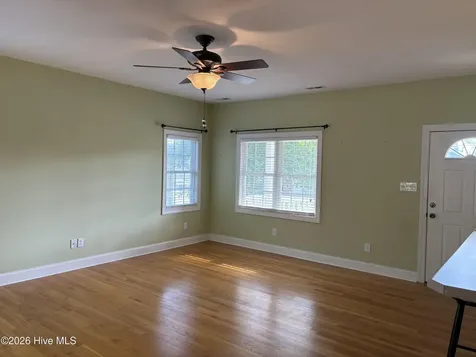 328 Lakemere Drive New Bern NC 28562